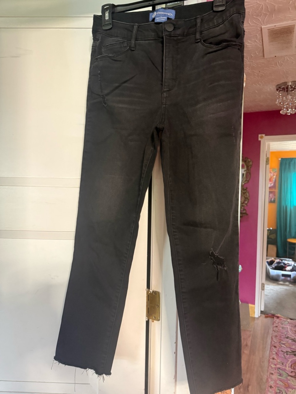 Democracy Women's Black Distressed Straight-Leg Jeans